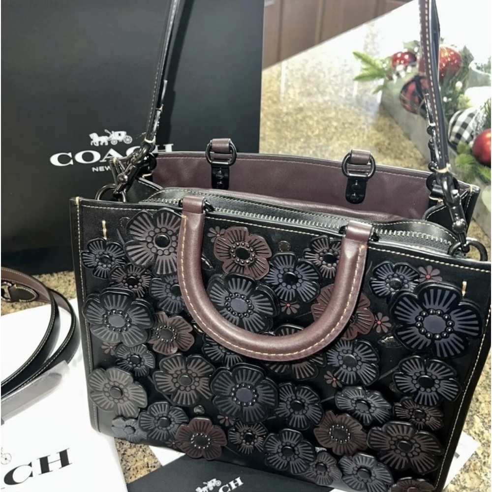 Coach collection Rogue petals leather purse